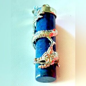 🌷5/25$ Silver Toned Dragon Pendant with lapis lazuli Cylinder